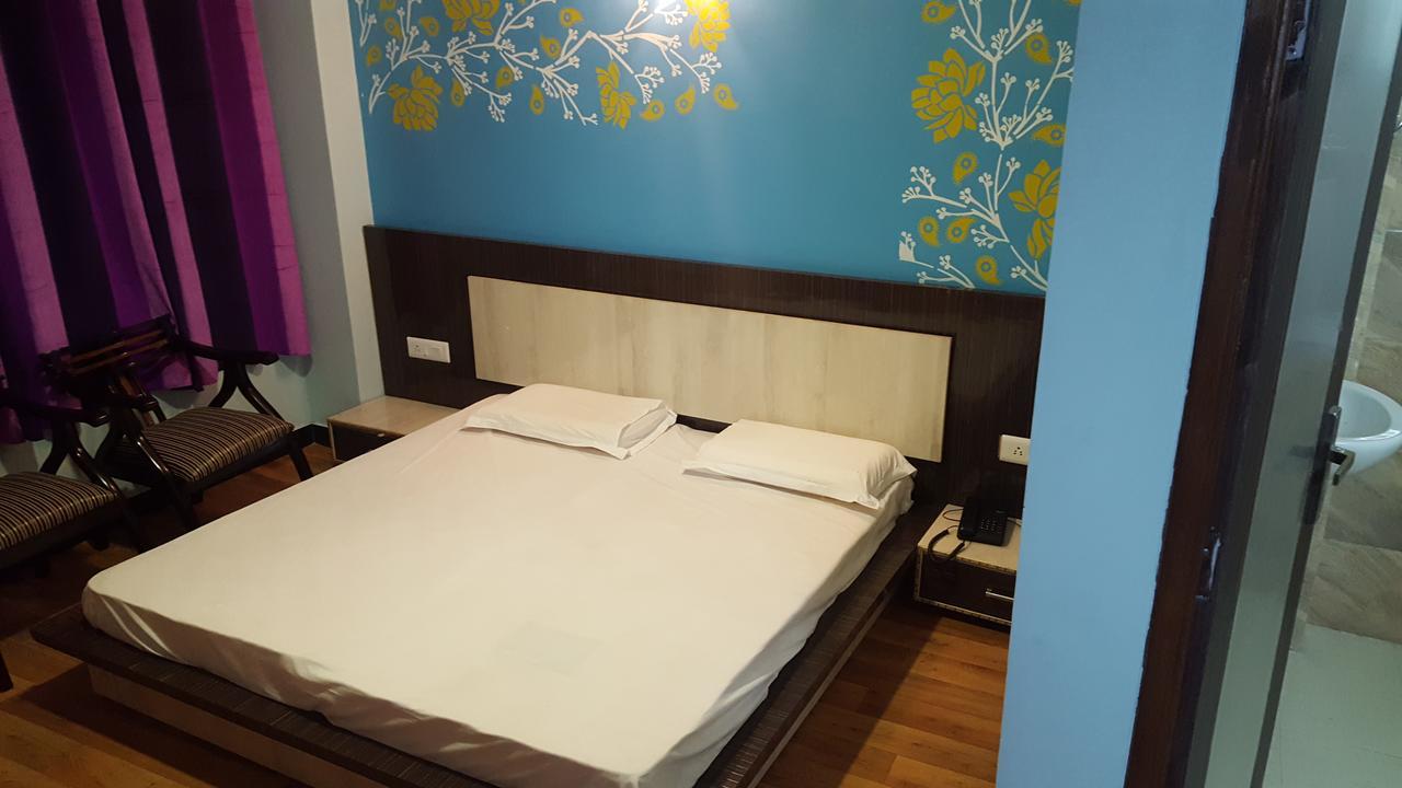 Hotel The Shyam Regency Narkanda Exterior foto